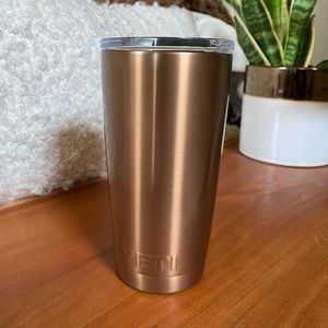 Yeti 20oz Travel Mug